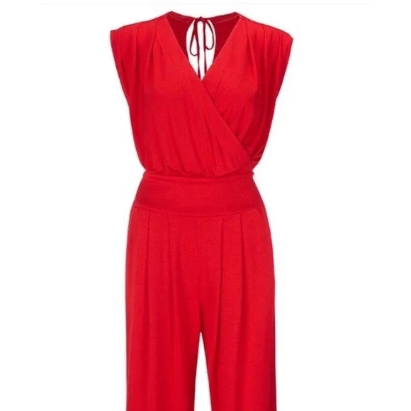 Cabi Jumpsuit Uptown Playsuit Sz M Red Soft Knit Sexy Comfy Stretchy Travel - Picture 2 of 9